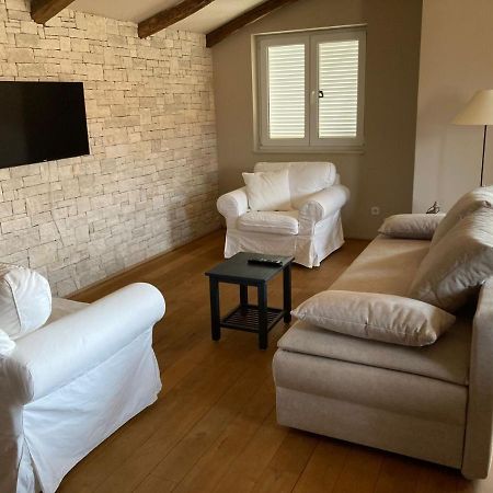 Dachgeschoss-Apartment "Andemi" In Istrien Novigrad  Exterior photo