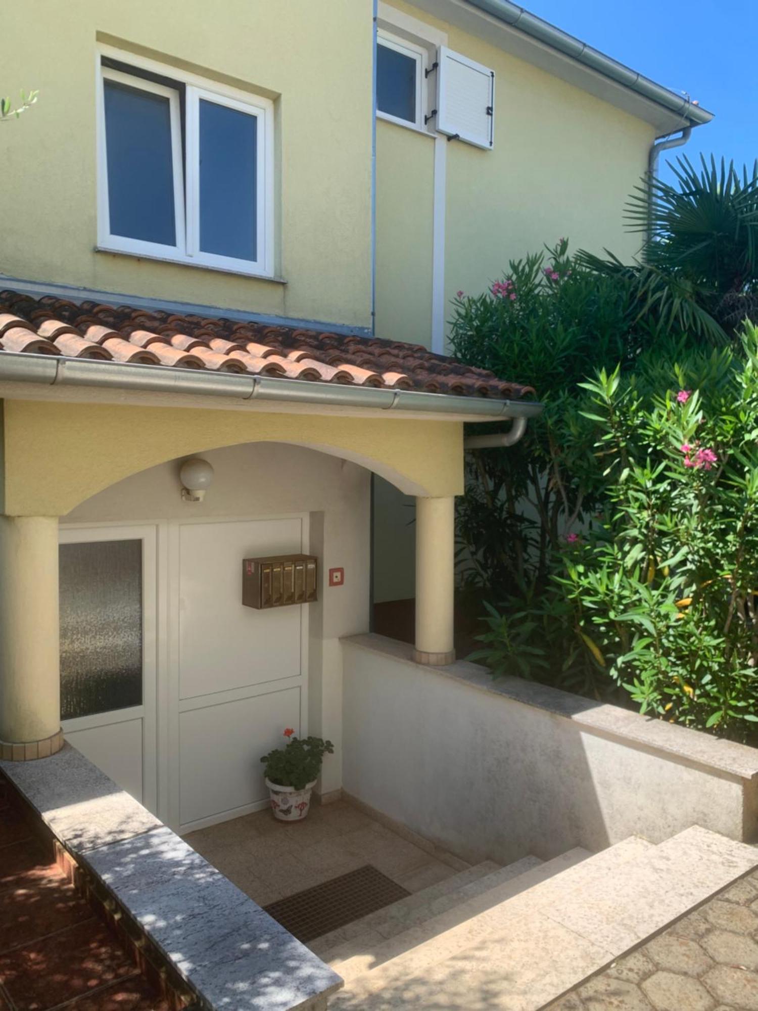 Dachgeschoss-Apartment "Andemi" In Istrien Novigrad  Exterior photo